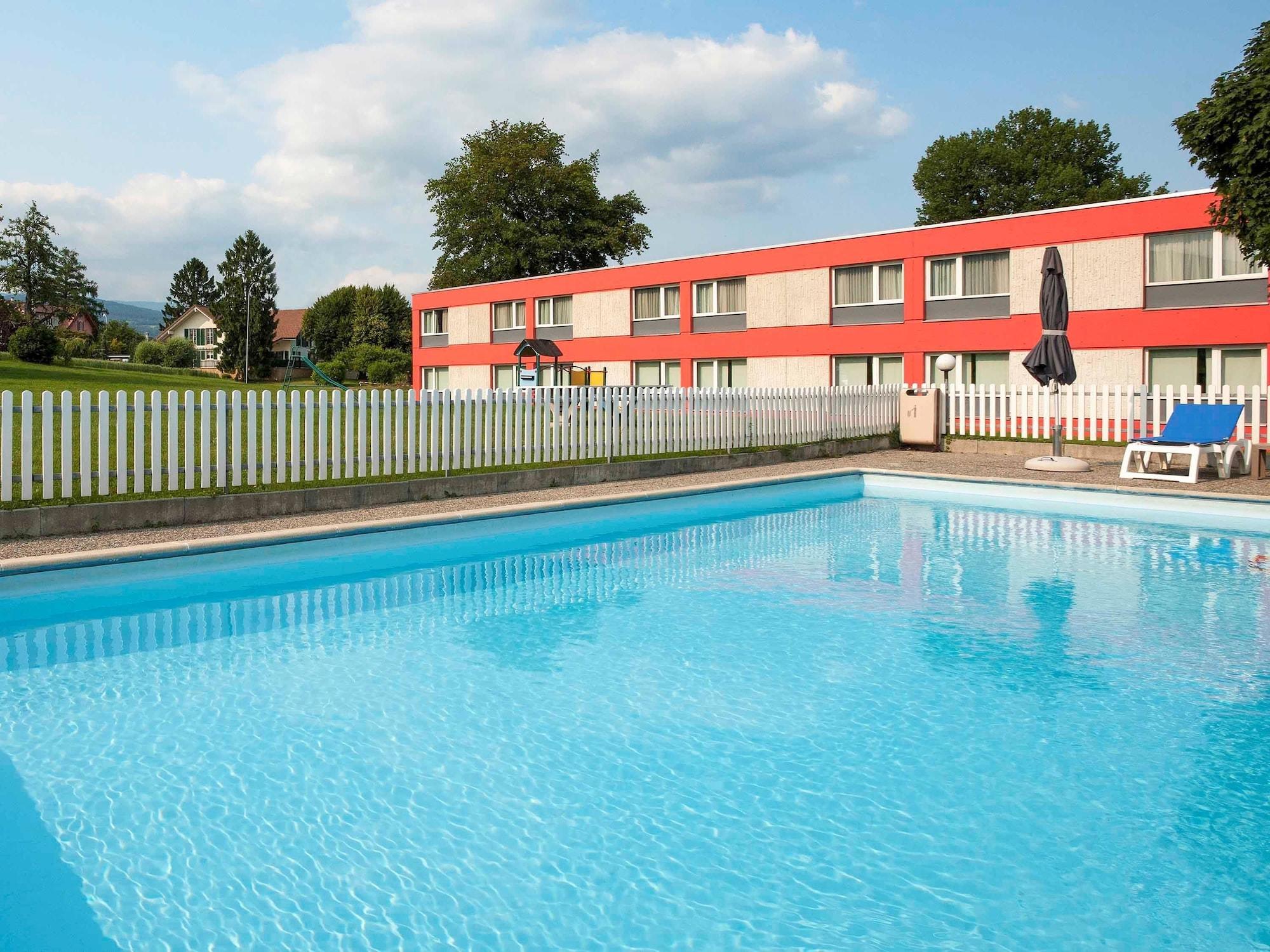Ibis 3 Lacs Neuchatel Thielle Exteriör bild